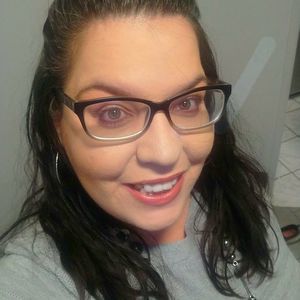 Meet your Posher, Christi